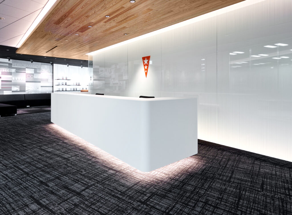 エントランスの床材にはデザイン性と防汚性が必要